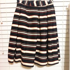 High waisted striped skirt